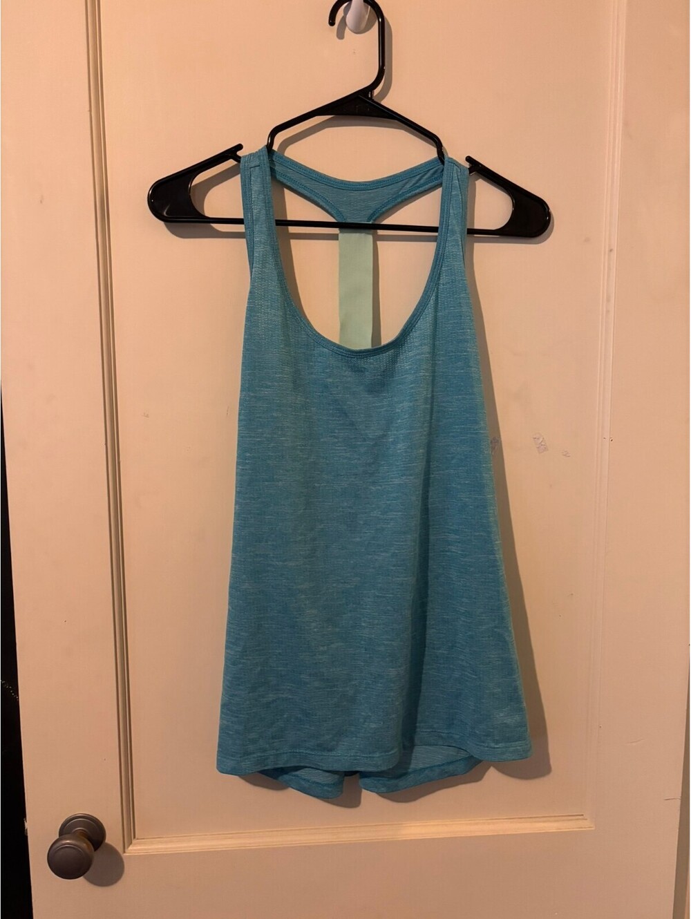 Old Navy teal racerback tank top Small